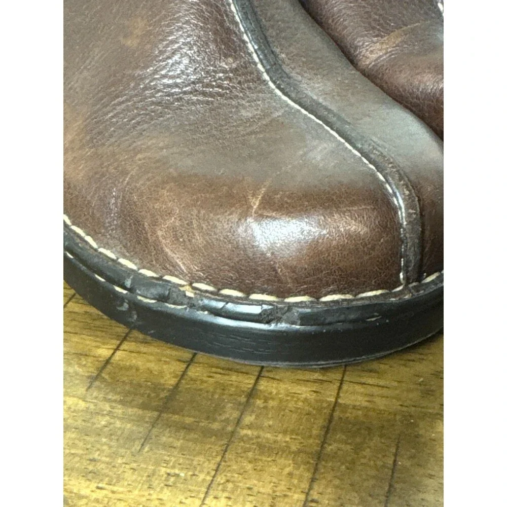 Born Women’s 10 EU 42 Brown Leather Mule Clogs Slip On Comfort Shoes Medium
